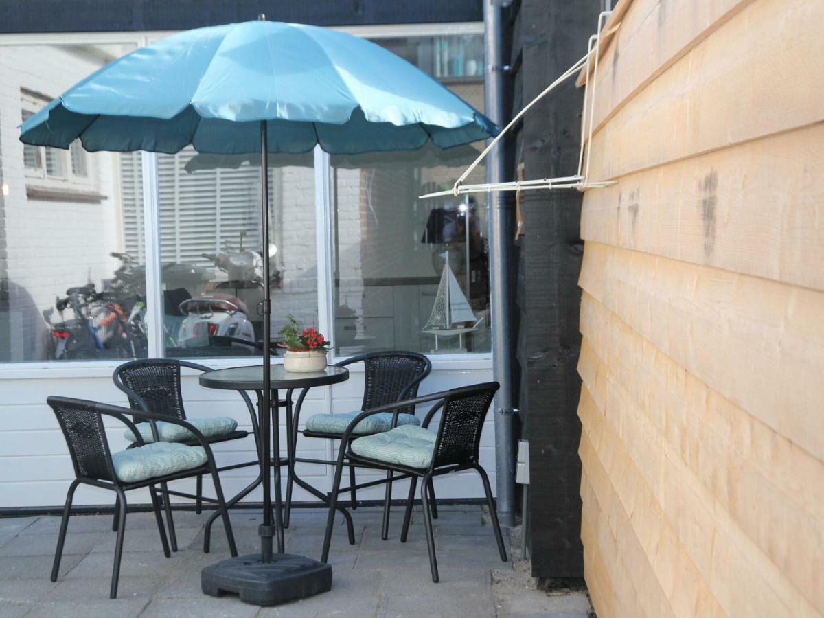 Charming Holiday Home In Egmond Aan Zee Near Seabeach Exterior photo